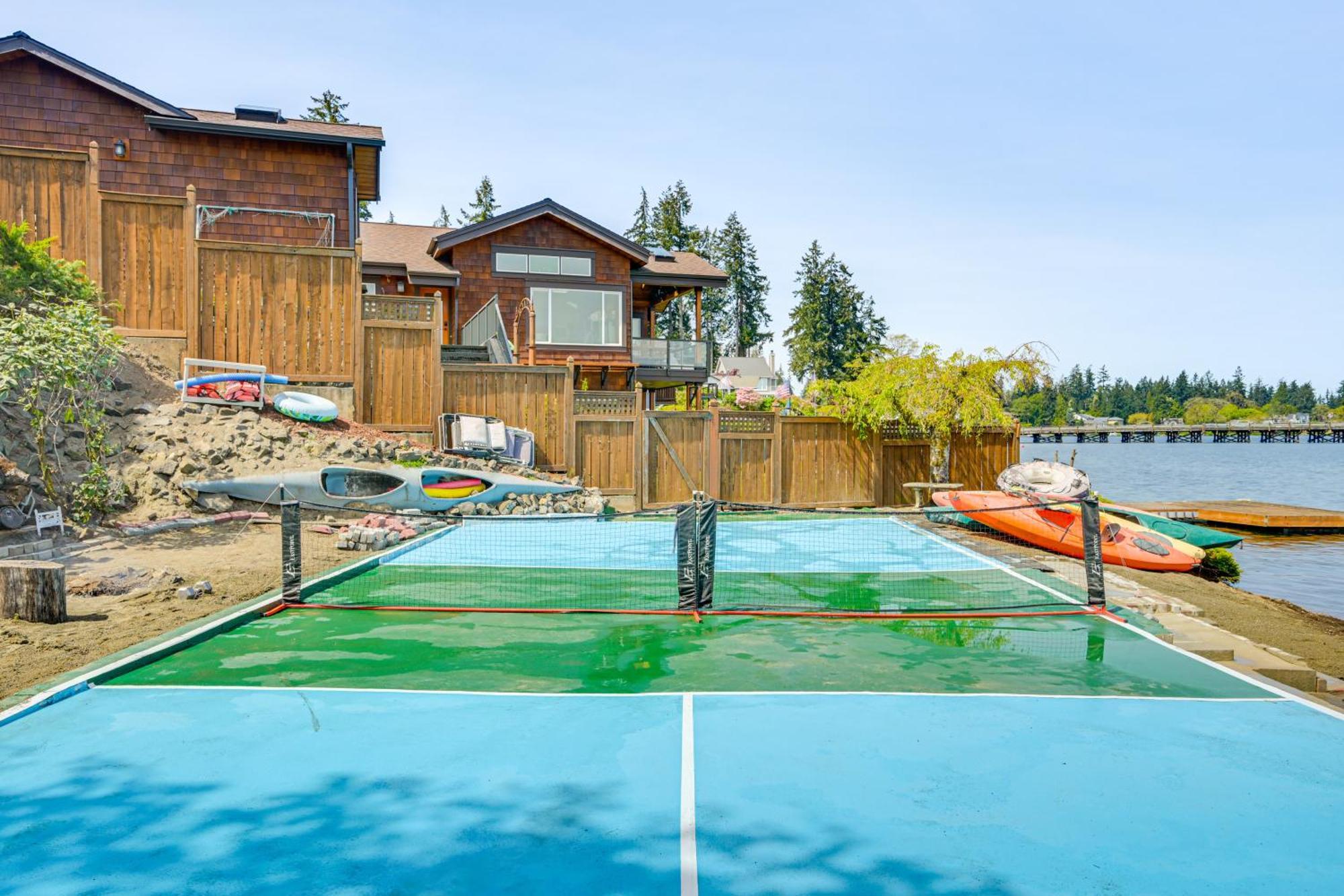 Tacoma Home On Steilacoom Lake With Dock! Exterior photo